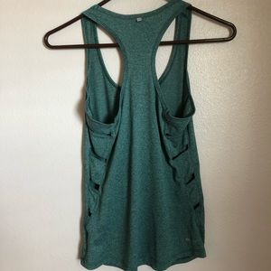 Nike Dri-Fit Tank Top - Slits on the Side!